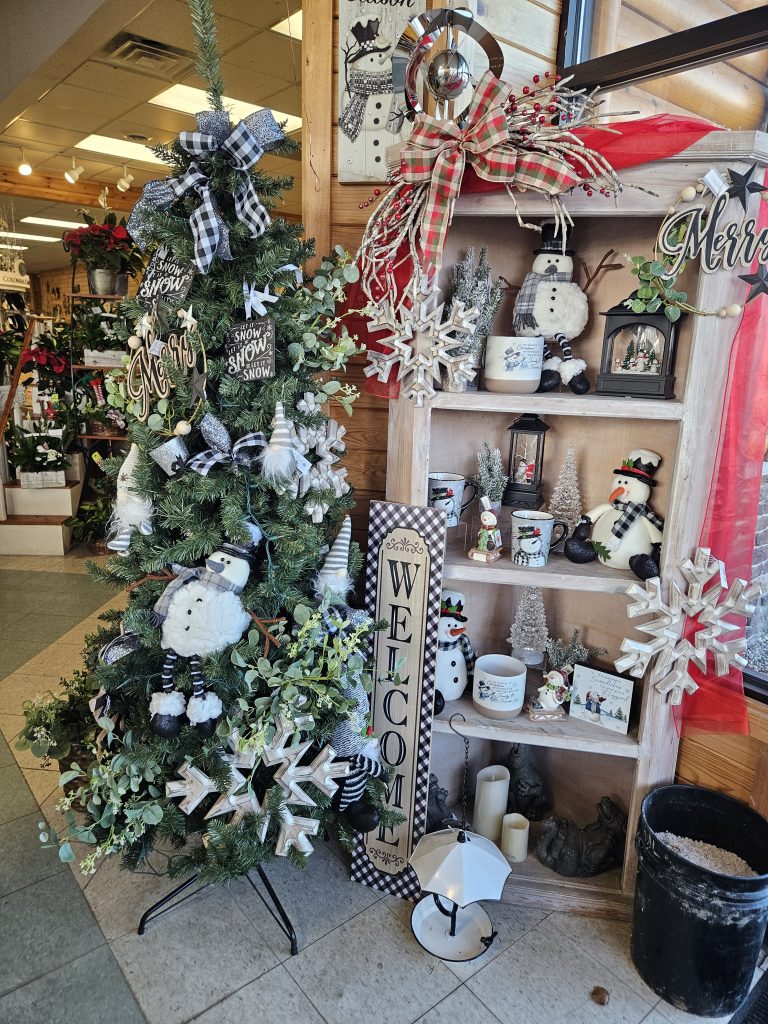 Magical Christmas Floral Design in Hopkinton, NH - Cranberry Barn Flower  Shop
